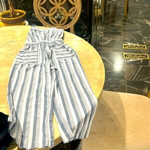 Bebe jumper 10-12 never worn bundle to save